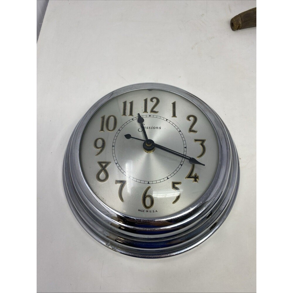 Vintage 1940's Round Wall Clock Parts/repair. Needs Cord